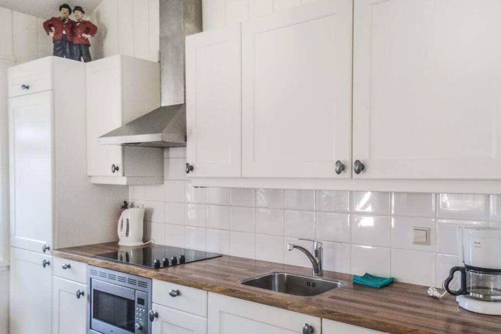 Logies De Hooiberg Apartment Lutjewinkel Екстериор снимка
